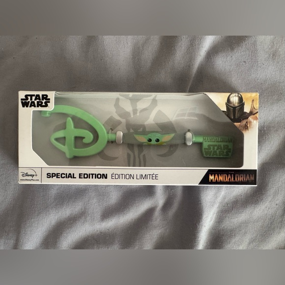 Star Wars Grogu Special Edition Key - Picture 1 of 2